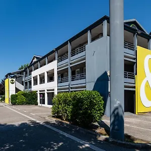 ** Hotel Grenoble Universite 1 France